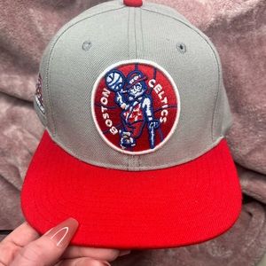 Boston Celtics 35th anniversary edition NBA youth SnapBack. EUC condition!